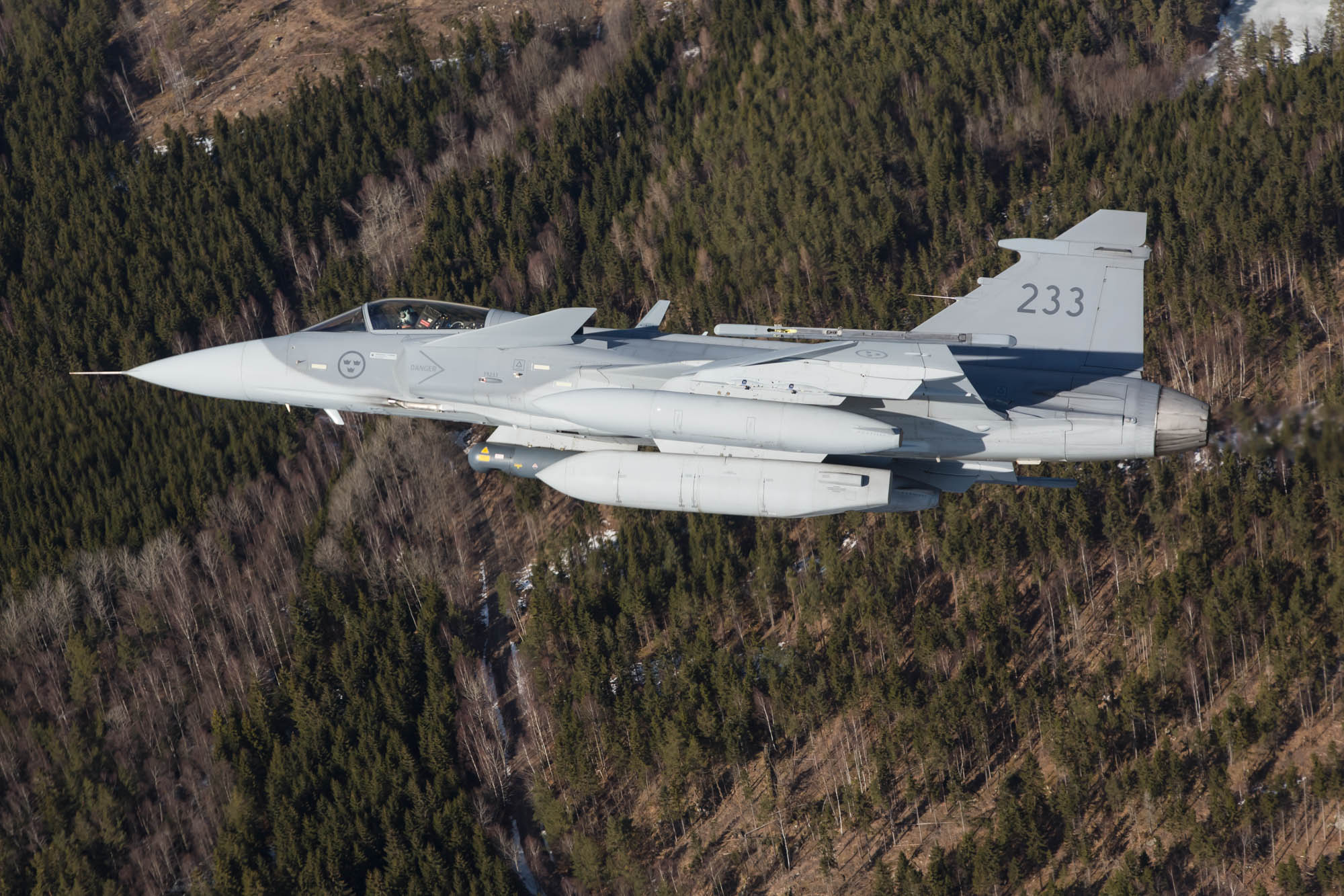 Aviation Photography low level flying