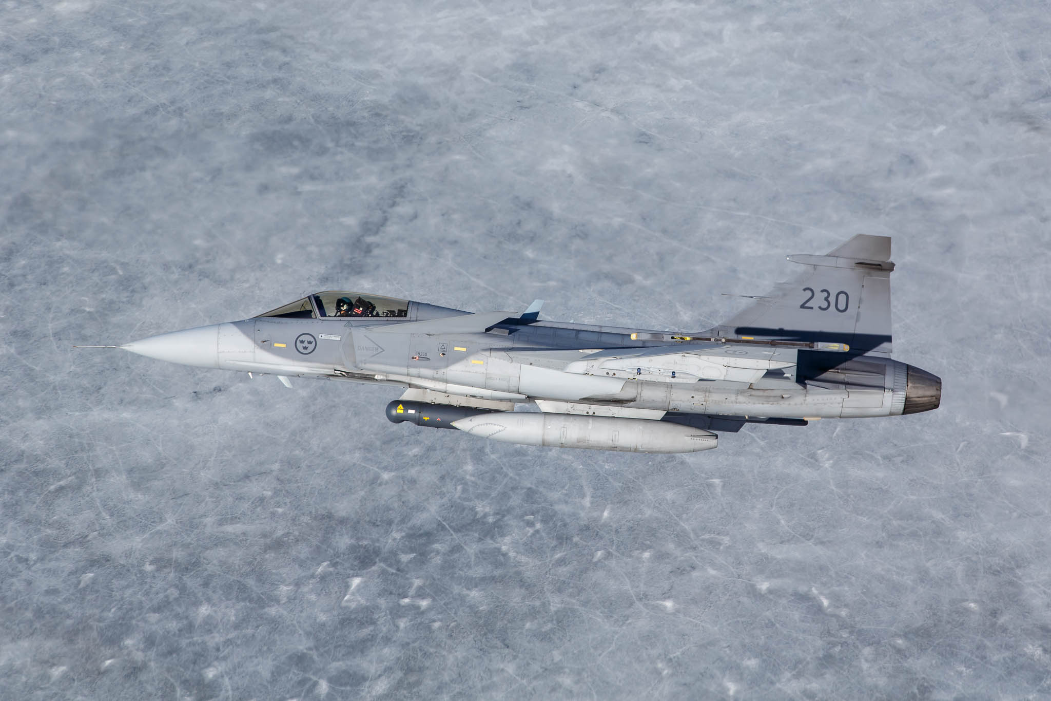 Aviation Photography low level flying