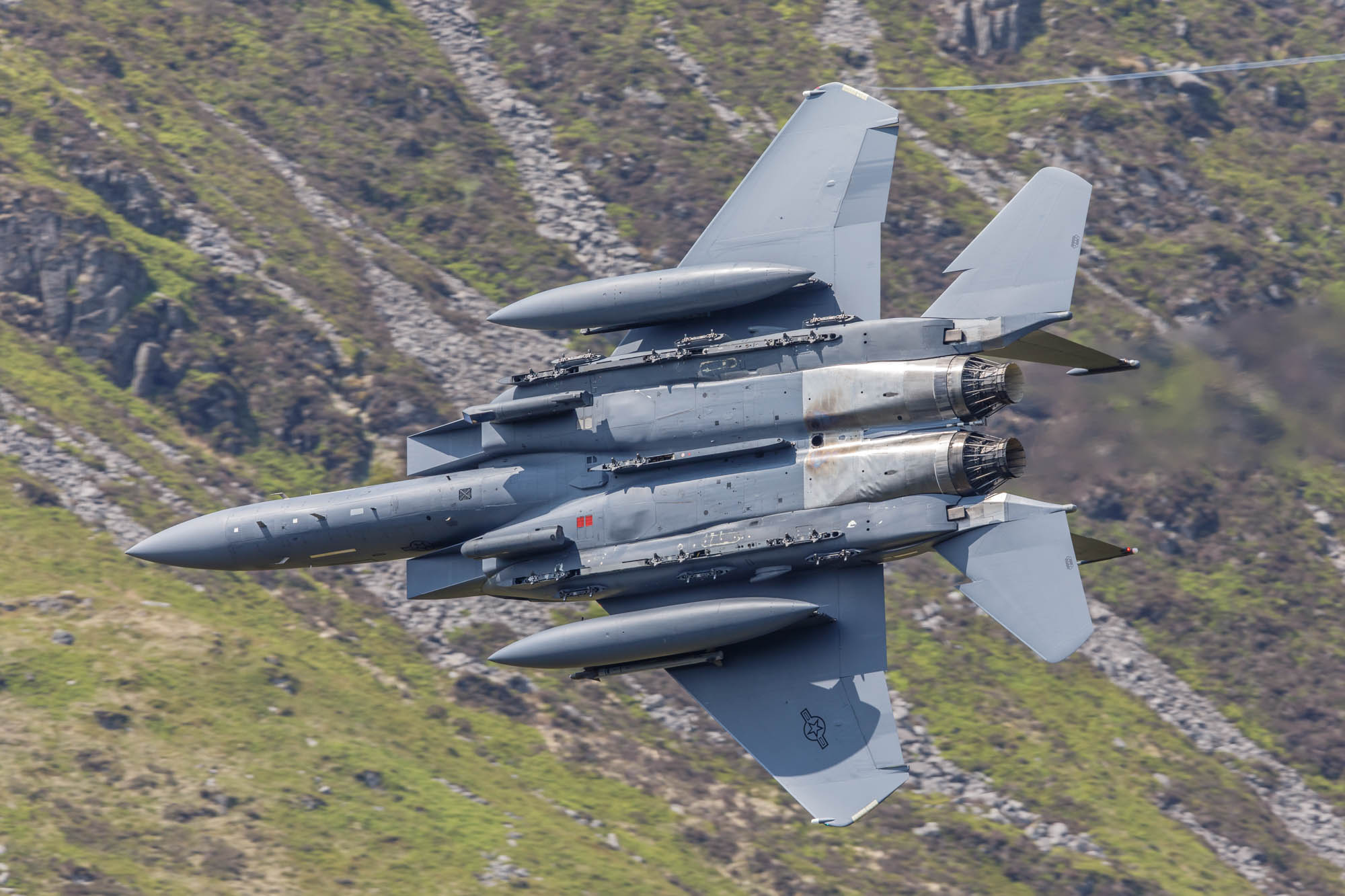 Aviation Photography low level flying