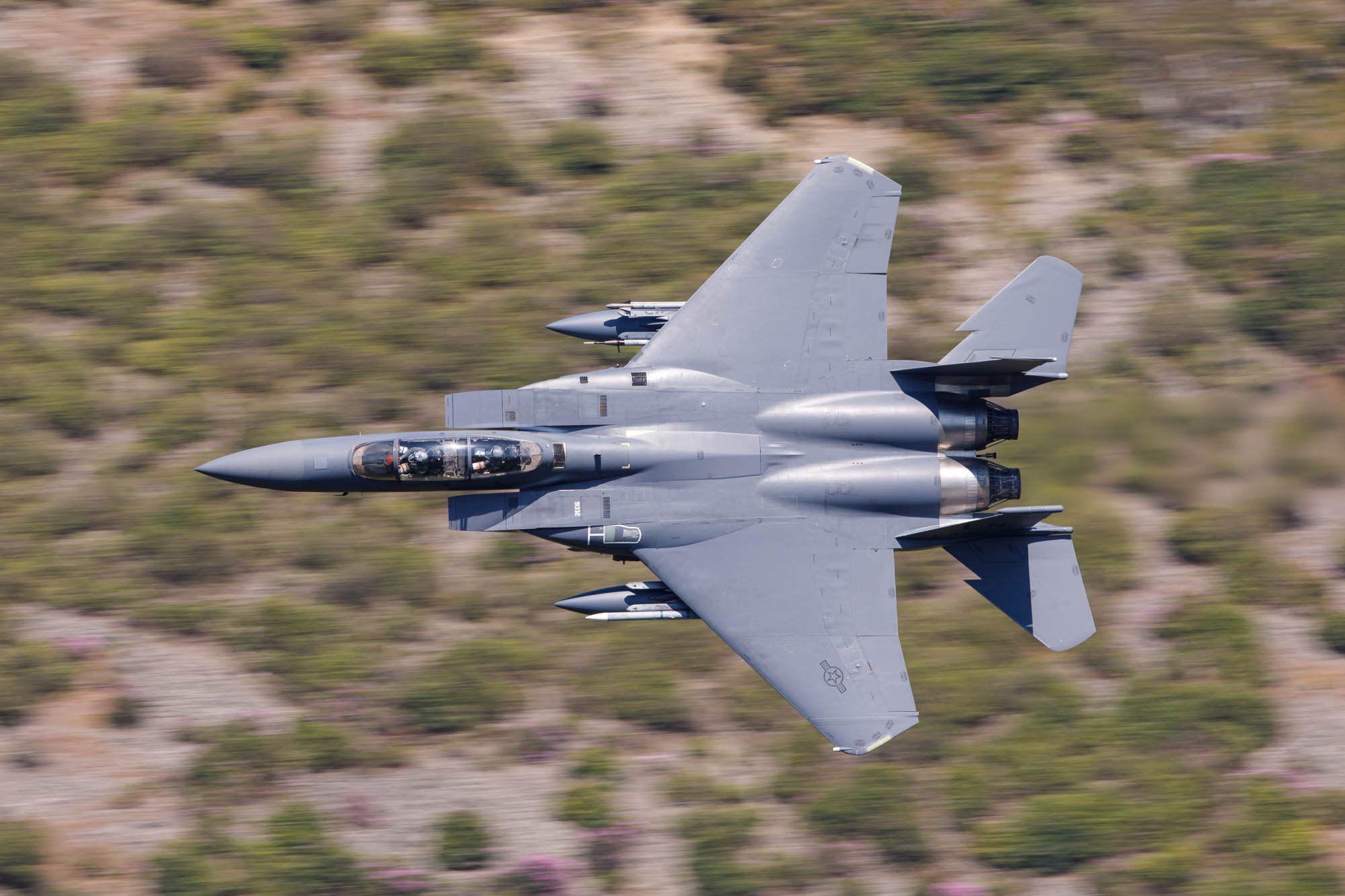 Aviation Photography low level flying