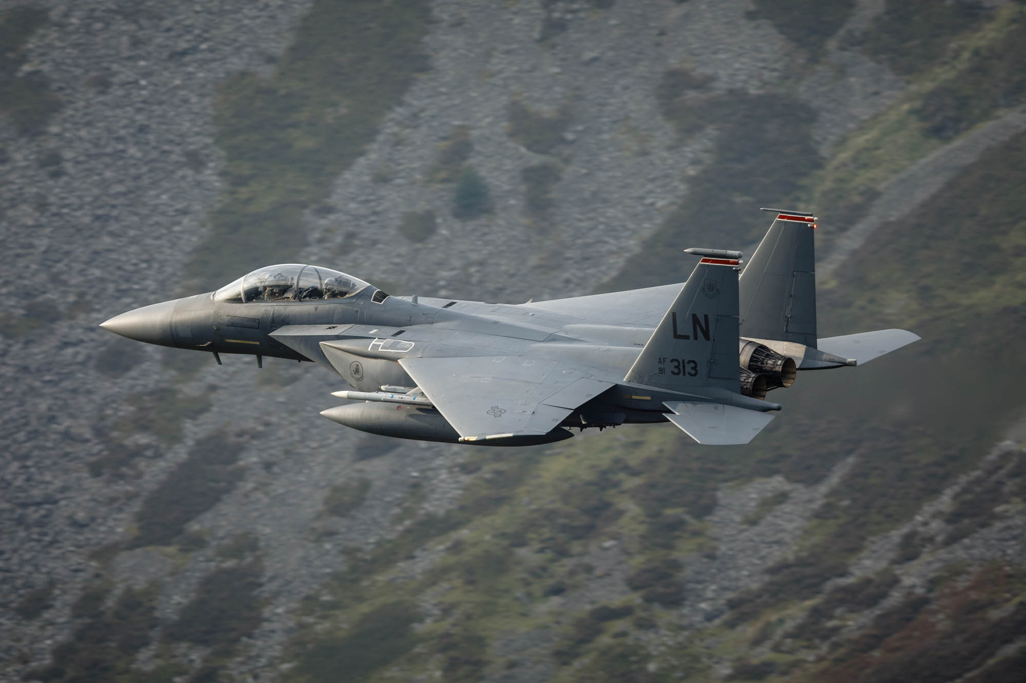 194_5306w8