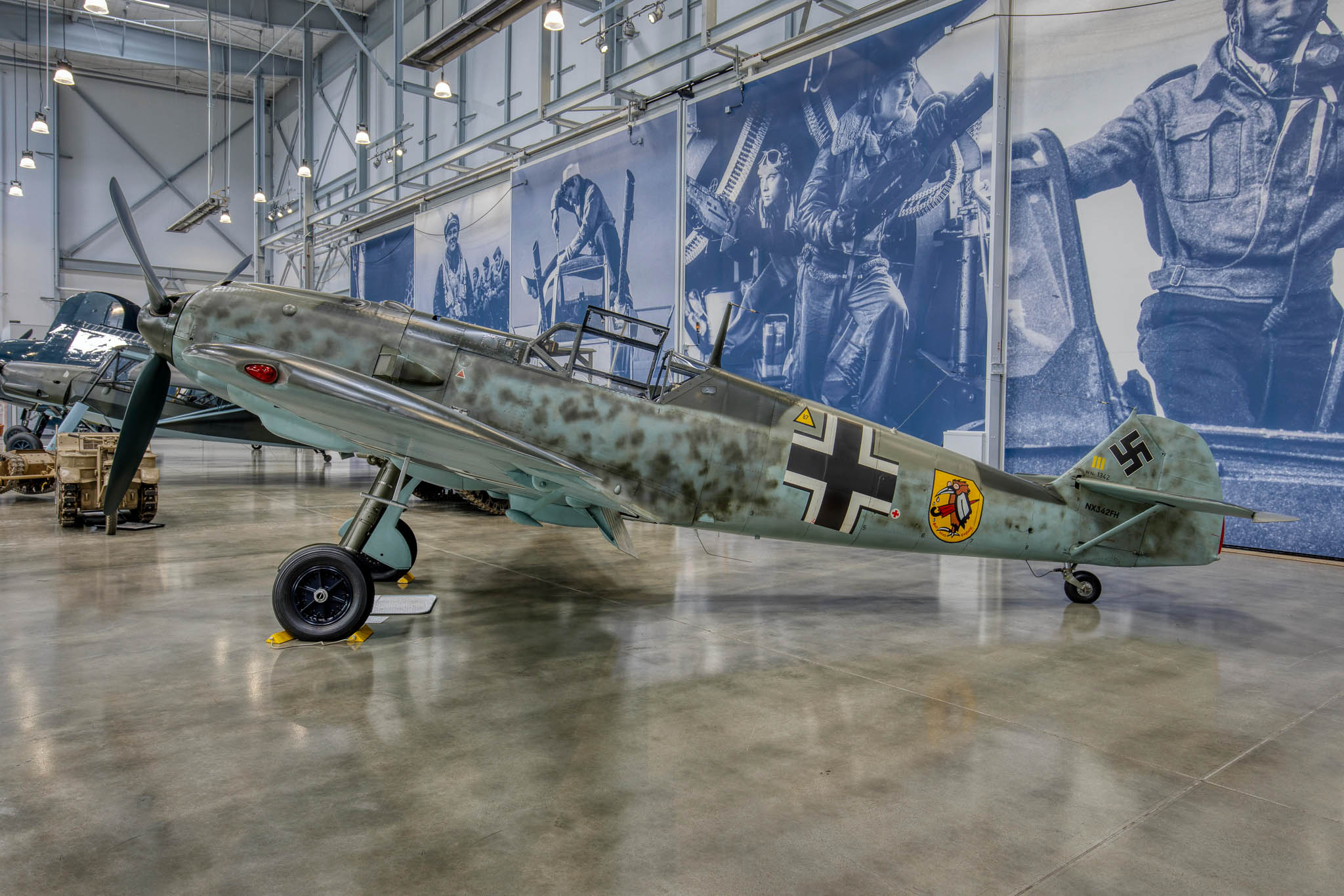 Image 242_5499hw10 Flying Heritage Collection