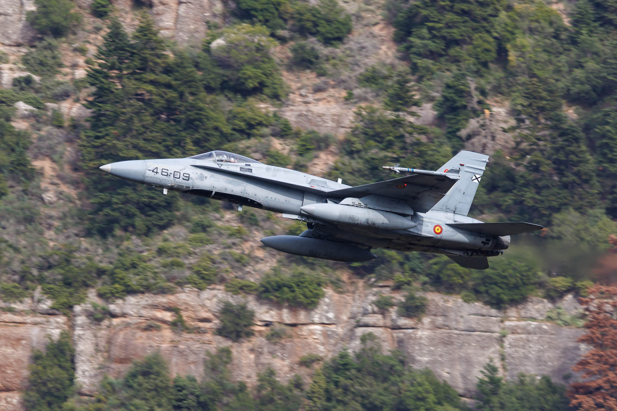 251_6957w7+