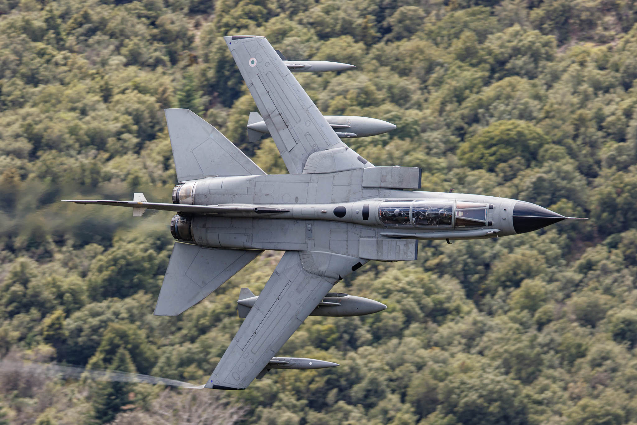 Aviation Photography low level flying