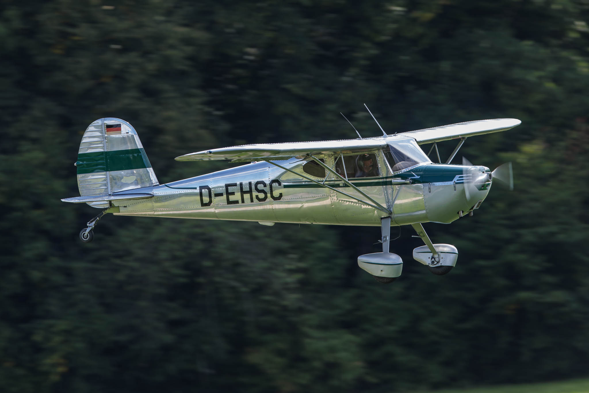 Hahnweide Oldtimer Fliegertreffen