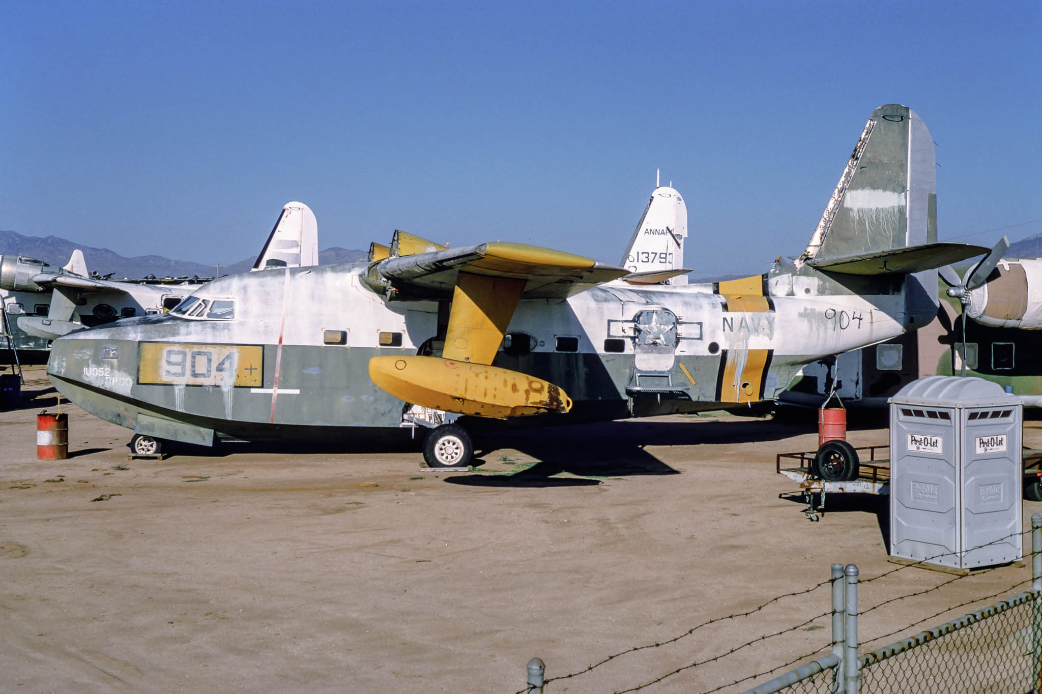 961_1255w8