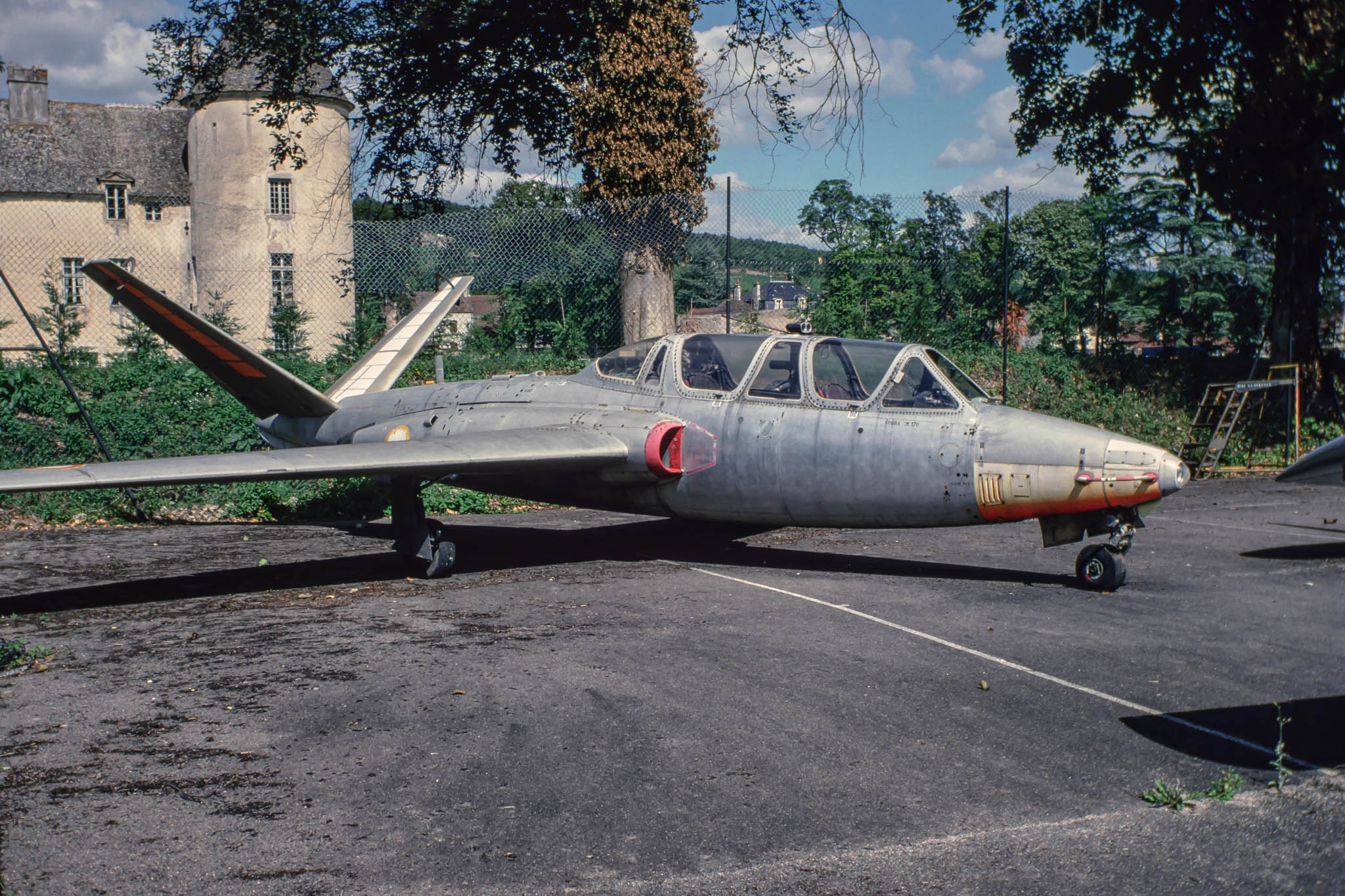 Savigny-Ls-Beaune Museum 1998