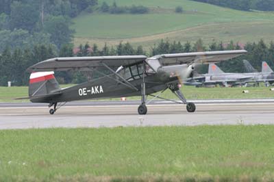 Fi156 Fiesler Storch (OE-AKA, click to enlarge
