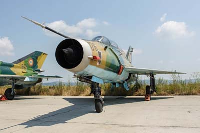 Fortele Aeriene Romne MiG-21