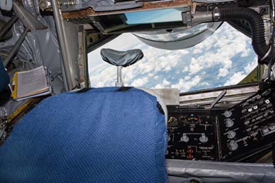 Air to Air Refuelling KC-135 Stratotanker