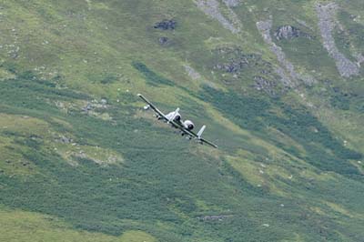 Aviation Photography low level flying