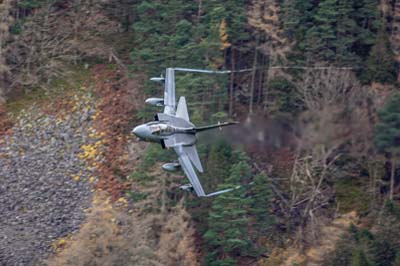 Aviation Photography low level flying