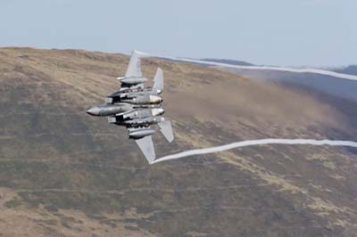 Aviation Photography low level flying