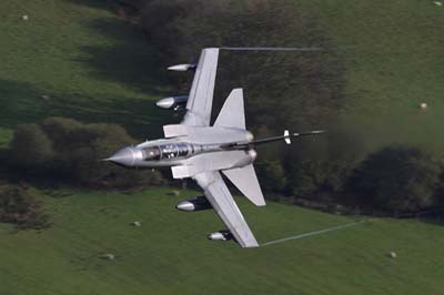 Aviation Photography low level flying