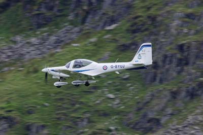 Aviation Photography low level flying