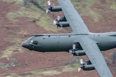 Aviation Photography low level flying
