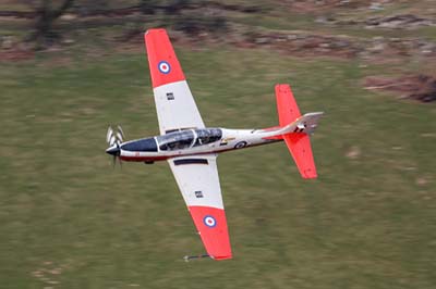 Aviation Photography low level flying