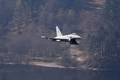 Aviation Photography low level flying