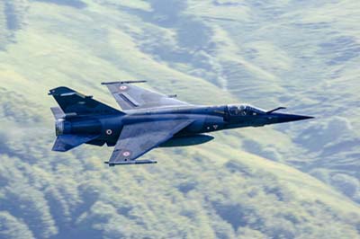 Aviation Photography low level flying