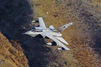 Aviation Photography low level flying