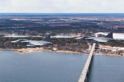 Aviation Photography low level flying