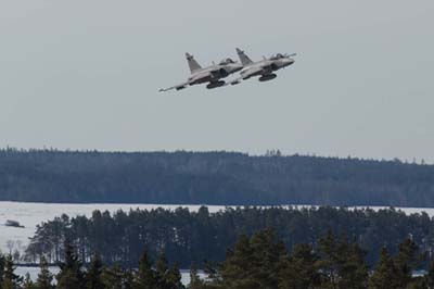 Aviation Photography low level flying