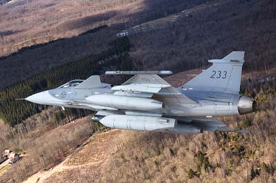 Aviation Photography low level flying