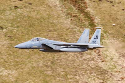 Aviation Photography low level flying