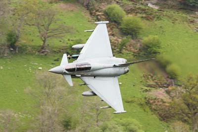 Aviation Photography low level flying