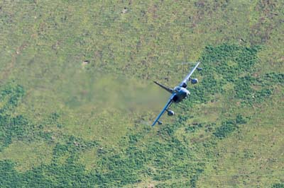 Aviation Photography low level flying