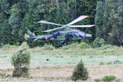 Aviation Photography low level flying