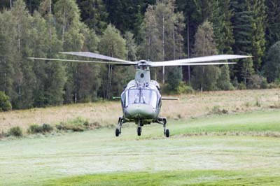 Aviation Photography low level flying