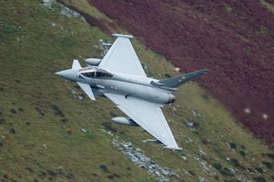 Aviation Photography low level flying