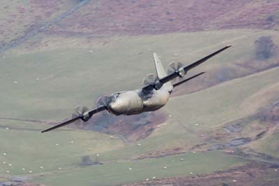 Aviation Photography low level flying