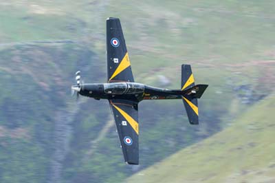 Aviation Photography low level flying