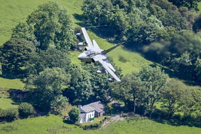 Aviation Photography low level flying