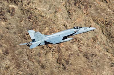 Aviation Photography low level flying