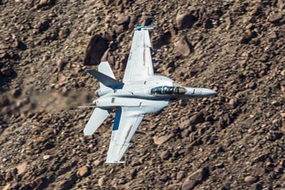 Aviation Photography low level flying