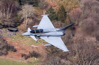 Aviation Photography low level flying