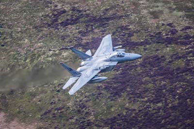 Aviation Photography low level flying