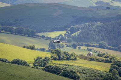 Aviation Photography low level flying