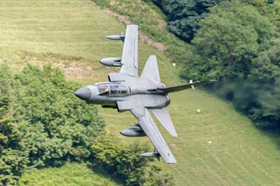 Aviation Photography low level flying