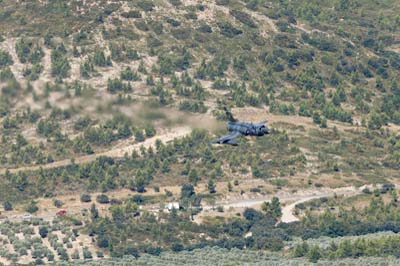 Aviation Photography low level flying