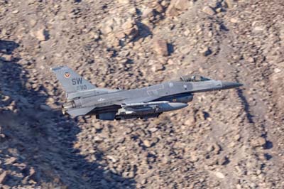 Aviation Photography low level flying