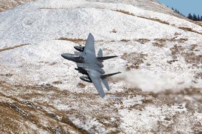 Aviation Photography low level flying