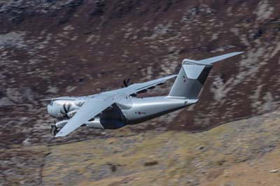 Aviation Photography low level flying