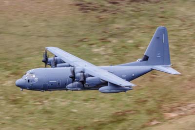 Aviation Photography low level flying