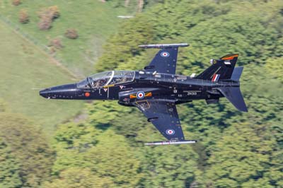 Aviation Photography low level flying