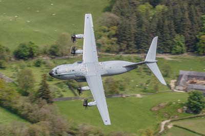 Aviation Photography low level flying
