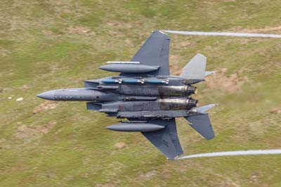 Aviation Photography low level flying